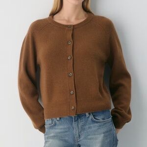 Aritzia London Wool Cashmere Cardigan.NWOT.